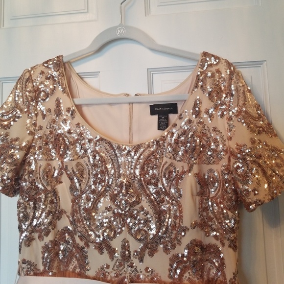 Long light pink evening dress size 14 - Picture 2 of 4